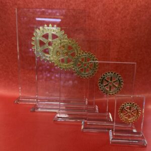 Trofeo cristal escudo Rotary metal dorado 1038